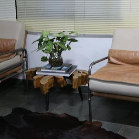 Excelente Quarto Com Cama De Casal King Em Casa Perto Do Aeroporto De Curitiba São José dos Pinhais エクステリア 写真
